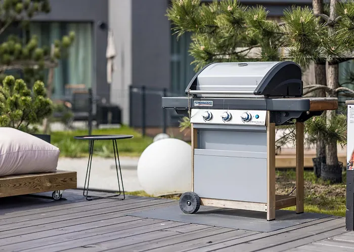 Laumiu Namai Apartman *